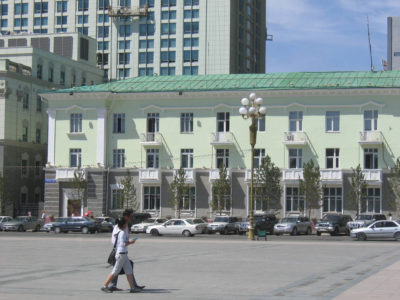 S&uuml;kbaatar Platz 10